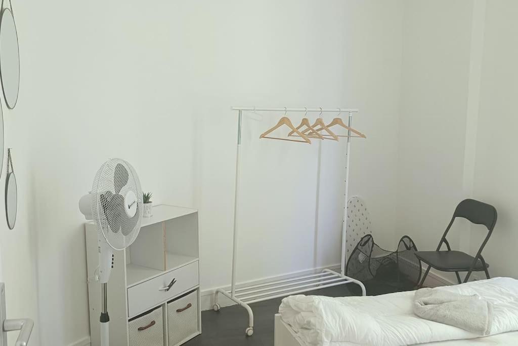 Montrouge 1 Bedroom Flat 30M2 - Exterior photo